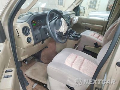 Zdjęcie 8 z 15 samochodu: 2014 FORD ECONOLINE E150 VAN VIN:1FTNE1EL4EDA22308 - miniatura