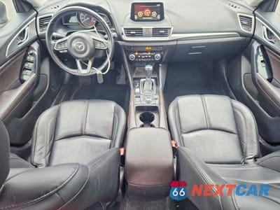Zdjęcie 8 z 12 samochodu: 2018 MAZDA 3 TOURING VIN:3MZBN1V39JM205492 - miniatura