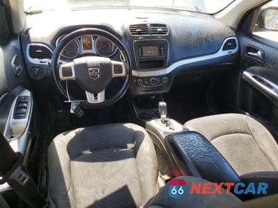 Zdjęcie 8 z 12 samochodu: 2018 DODGE JOURNEY SE VIN:3C4PDCAB9JT157566 - miniatura