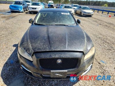 Piąte zdjęcie samochodu w środku: 2011 JAGUAR XJL VIN:SAJWA2GB7BLV03182 - miniatura