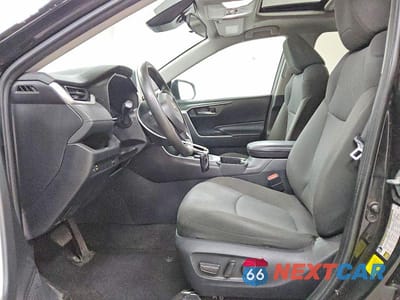 Zdjęcie 7 z 13 samochodu: 2023 TOYOTA RAV4 HYBRID XLE VIN:4T3RWRFV7PU091111 - miniatura