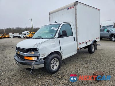 2022 CHEVROLET EXPRESS BOX TRUCK 1GB0GRF78N1290918 - główne zdjęcie licytacji z USA - miniatura