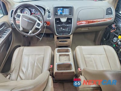 Zdjęcie 8 z 12 samochodu: 2014 CHRYSLER TOWN & COUNTRY TOURING VIN:2C4RC1BGXER396000 - miniatura