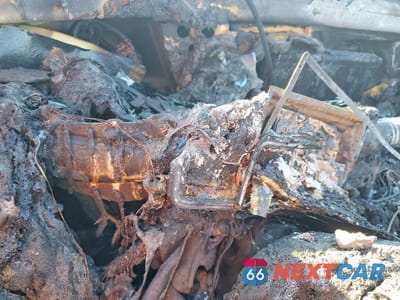 Zdjęcie 9 z 11 samochodu: 2024 MERCEDES-BENZ C 300 4MATIC VIN:W1KAF4HB6RR160088 - miniatura