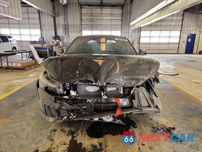 Piąte zdjęcie samochodu w środku: 2025 KIA K4 GT-LINE VIN:3KPFW4DE0SE038733 - miniatura