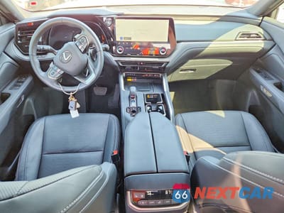 Zdjęcie 8 z 14 samochodu: 2026 LEXUS TX 350 PREMIUM VIN:5TDAAAB63TS055956 - miniatura