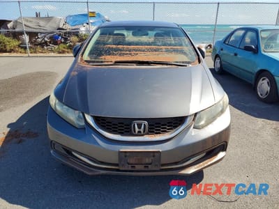 Piąte zdjęcie samochodu w środku: 2013 HONDA CIVIC LX VIN:2HGFB2F51DH520567 - miniatura