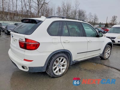 Trzecie zdjęcie samochodu z tyłu: 2012 BMW X5 XDRIVE35I VIN:5UXZV4C57CL763822 - miniatura