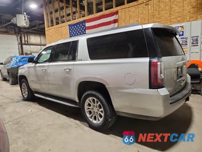 Drugie zdjęcie samochodu z przodu: 2020 GMC YUKON XL K1500 SLE VIN:1GKS2FEC7LR109682 - miniatura