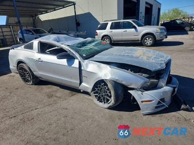 Czwarte zdjęcie samochodu z boku: 2014 FORD MUSTANG GT VIN:1ZVBP8CFXE5299121 - miniatura