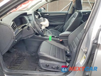 Zdjęcie 7 z 11 samochodu: 2022 VOLKSWAGEN JETTA SE VIN:3VW7M7BU6NM012604 - miniatura