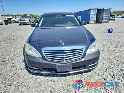 Piąte zdjęcie samochodu w środku: 2011 MERCEDES-BENZ S 550 4MATIC VIN:WDDNG8GB3BA363810 - miniatura