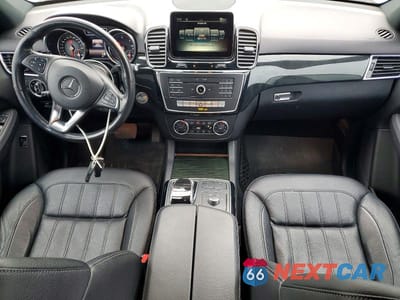 Zdjęcie 8 z 13 samochodu: 2016 MERCEDES-BENZ GLE 350D 4MATIC VIN:4JGDA2EB6GA785645 - miniatura