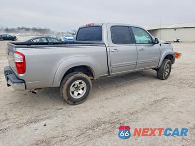 Trzecie zdjęcie samochodu z tyłu: 2004 TOYOTA TUNDRA SR5 VIN:5TBDT44144S448501 - miniatura