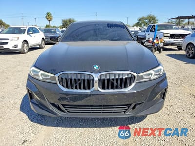 Piąte zdjęcie samochodu w środku: 2023 BMW 330I VIN:3MW69FF03P8D54022 - miniatura