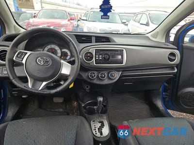 Zdjęcie 9 z 14 samochodu: 2014 TOYOTA YARIS 5-DOOR SE VIN:JTDKTUD31ED585361 - miniatura