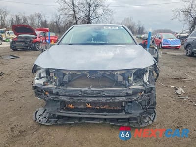 Piąte zdjęcie samochodu w środku: 2023 TOYOTA CAMRY LE VIN:4T1C11BK0PU096385 - miniatura