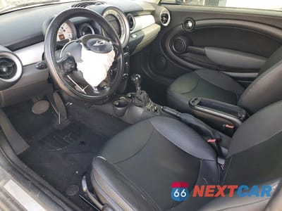 Zdjęcie 8 z 12 samochodu: 2011 MINI COOPER VIN:WMWSU3C51BT097486 - miniatura