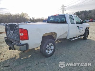 Trzecie zdjęcie samochodu z tyłu: 2011 CHEVROLET SILVERADO C2500 HEAVY DUTY VIN:1GC2CVCG3BZ463514 - miniatura