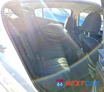 Zdjęcie 10 z 12 samochodu: 2019 MAZDA 6 SPORT VIN:JM1GL1UM2K1508332 - miniatura