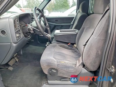 Zdjęcie 7 z 11 samochodu: 2001 CHEVROLET SILVERADO K2500 HEAVY DUTY VIN:1GCHK24U51E345406 - miniatura