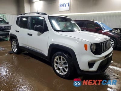 Czwarte zdjęcie samochodu z boku: 2021 JEEP RENEGADE SPORT VIN:ZACNJCAB1MPM27169 - miniatura
