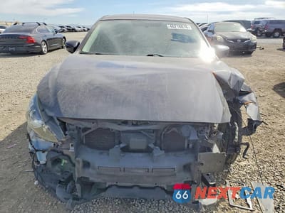 Piąte zdjęcie samochodu w środku: 2016 MAZDA 3 SPORT VIN:3MZBM1T71GM326096 - miniatura