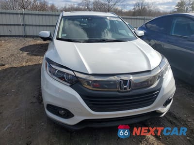 Piąte zdjęcie samochodu w środku: 2021 HONDA HR-V EX VIN:3CZRU6H58MM717399 - miniatura