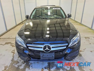 Piąte zdjęcie samochodu w środku: 2017 MERCEDES-BENZ C 300 4MATIC VIN:WDDWF4KB6HR243162 - miniatura