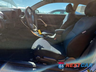 Zdjęcie 7 z 12 samochodu: 2010 SCION TC BASE VIN:JTKDE3B73A0307283 - miniatura