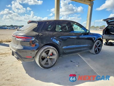 Trzecie zdjęcie samochodu z tyłu: 2023 PORSCHE MACAN S VIN:WP1AG2A59PLB35622 - miniatura
