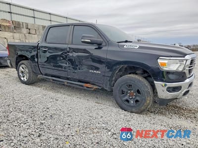 Czwarte zdjęcie samochodu z boku: 2019 RAM 1500 BIG HORN VIN:1C6SRFFT4KN876084 - miniatura