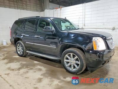 Czwarte zdjęcie samochodu z boku: 2011 GMC YUKON DENALI VIN:1GKS2EEF4BR181183 - miniatura