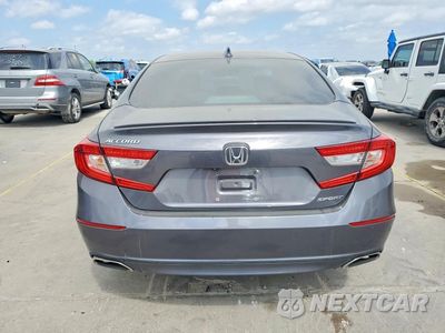 Zdjęcie 6 z 12 samochodu: 2018 HONDA ACCORD SPORT VIN:1HGCV1F32JA167317 - miniatura