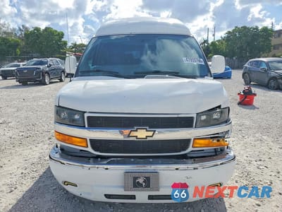 Piąte zdjęcie samochodu w środku: 2022 CHEVROLET EXPRESS G2500 VIN:1GCWGAF77N1280629 - miniatura