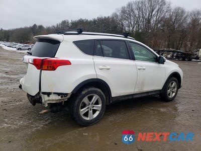 Trzecie zdjęcie samochodu z tyłu: 2014 TOYOTA RAV4 XLE VIN:JTMRFREV3EJ002552 - miniatura