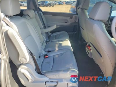Zdjęcie 11 z 14 samochodu: 2018 HONDA ODYSSEY EXL VIN:5FNRL6H73JB064779 - miniatura