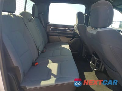 Zdjęcie 10 z 13 samochodu: 2023 RAM 1500 BIG HORN VIN:1C6SRFFT3PN649458 - miniatura