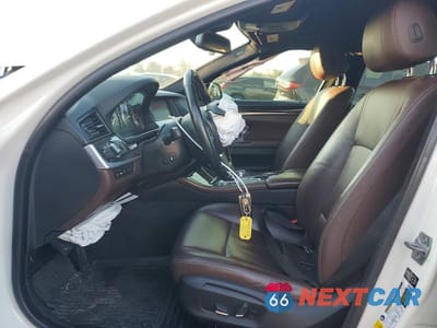 Zdjęcie 7 z 12 samochodu: 2014 BMW 535 XI VIN:WBA5B3C54ED292998 - miniatura