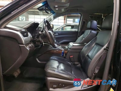 Zdjęcie 7 z 13 samochodu: 2018 CHEVROLET SUBURBAN K1500 LT VIN:1GNSKHKC6JR329752 - miniatura