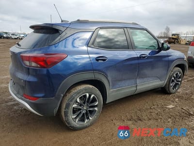 Trzecie zdjęcie samochodu z tyłu: 2023 CHEVROLET TRAILBLAZER LT VIN:KL79MRSL3PB129708 - miniatura