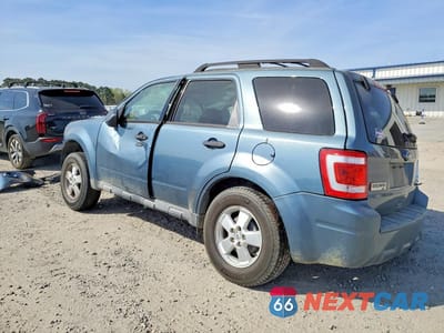 Trzecie zdjęcie samochodu z tyłu: 2010 FORD ESCAPE XLT VIN:1FMCU0D70AKB60938 - miniatura