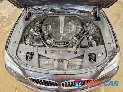 Zdjęcie 11 z 12 samochodu: 2014 BMW 750 LI VIN:WBAYE8C53ED135609 - miniatura
