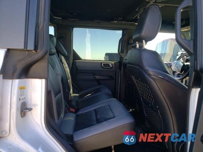 Zdjęcie 10 z 12 samochodu: 2024 FORD BRONCO BLACK DIAMOND VIN:1FMEE1BP7RLA77768 - miniatura