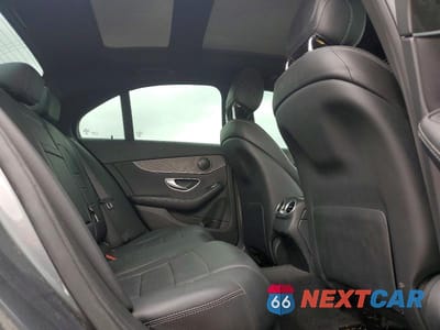 Zdjęcie 10 z 11 samochodu: 2018 MERCEDES-BENZ C 300 4MATIC VIN:55SWF4KB8JU273963 - miniatura