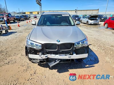 Piąte zdjęcie samochodu w środku: 2015 BMW X3 XDRIVE35I VIN:5UXWX7C5XF0K34160 - miniatura