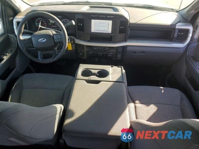 Zdjęcie 8 z 13 samochodu: 2024 FORD F250 SUPER DUTY VIN:1FT8W2BA2REE78360 - miniatura