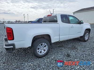 Trzecie zdjęcie samochodu z tyłu: 2021 CHEVROLET COLORADO LT VIN:1GCHSCEA1M1148108 - miniatura