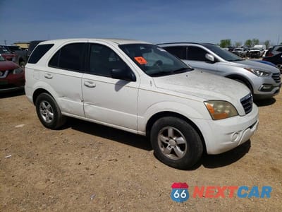 Czwarte zdjęcie samochodu z boku: 2007 KIA SORENTO BASE VIN:KNDJD736875731905 - miniatura