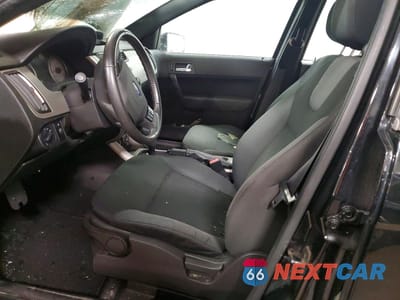 Zdjęcie 7 z 12 samochodu: 2008 FORD FOCUS SE VIN:1FAHP35N48W150955 - miniatura